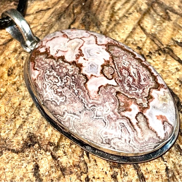 Crazy Lace Agate Pendant 2 1/4” - Picture 1 of 6